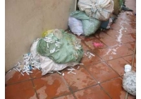 Đột nhập làng nhựa tái chế ở Hà Nội
